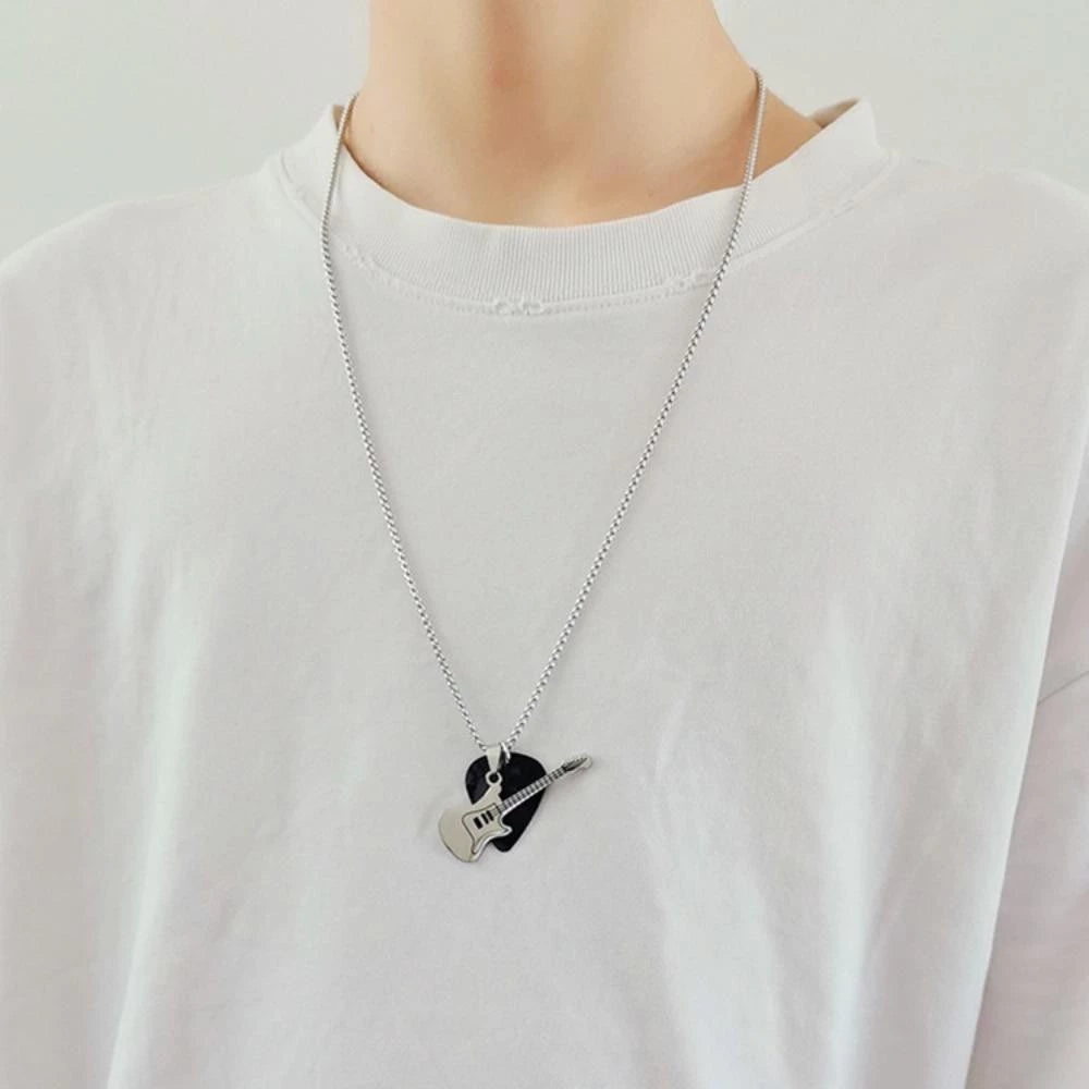 ▪︎ Collar Púa de Guitarra en Acero Inoxidable