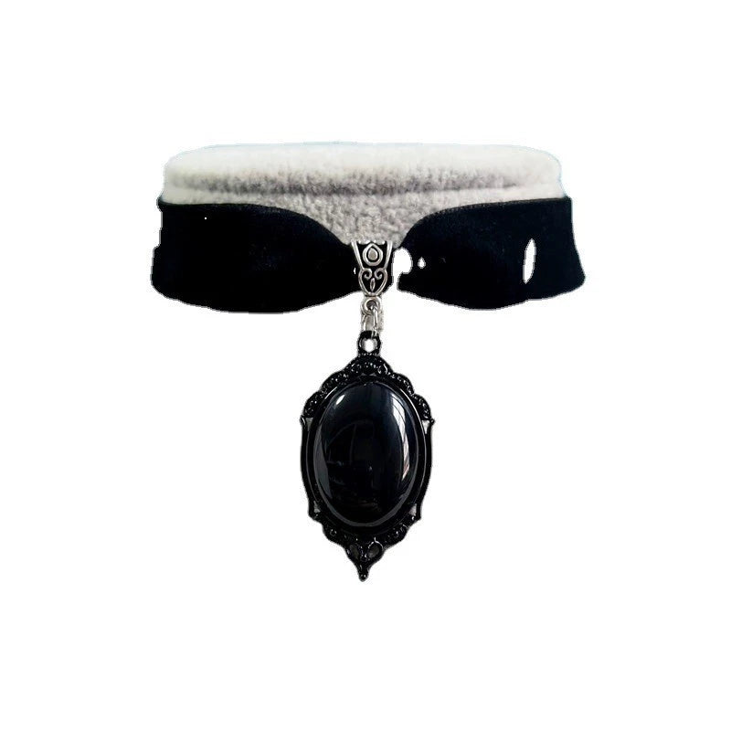 ▪︎ Gargantilla Terciopelo Vintage Noir