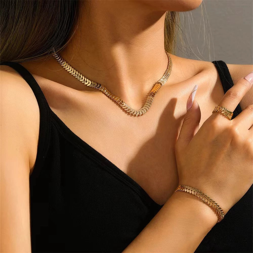 ▪︎ Collar Espiga Dorada Essential
